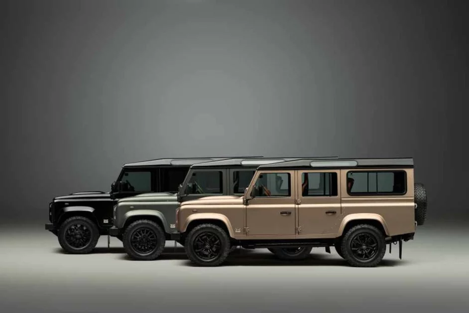 Classic Defender V8: scopri i nuovi colori esclusivi OCTA per uno stile unico.