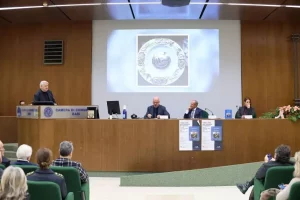 BARI (ITALPRESS) – Il libro “Una vita per vincere il cancro”, pubblicato da Adda Editore, racconta...