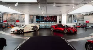 La 33 Stradale riemerge al Museo Alfa Romeo di Arese: un ritorno imperdibile.