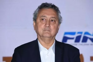 Nuoto azzurro: medaglie e crescita, simbolo del miracolo sportivo italiano