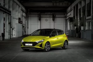 Hyundai i20 2026: Evoluzione della compatta con nuove caratteristiche e design accattivante.
