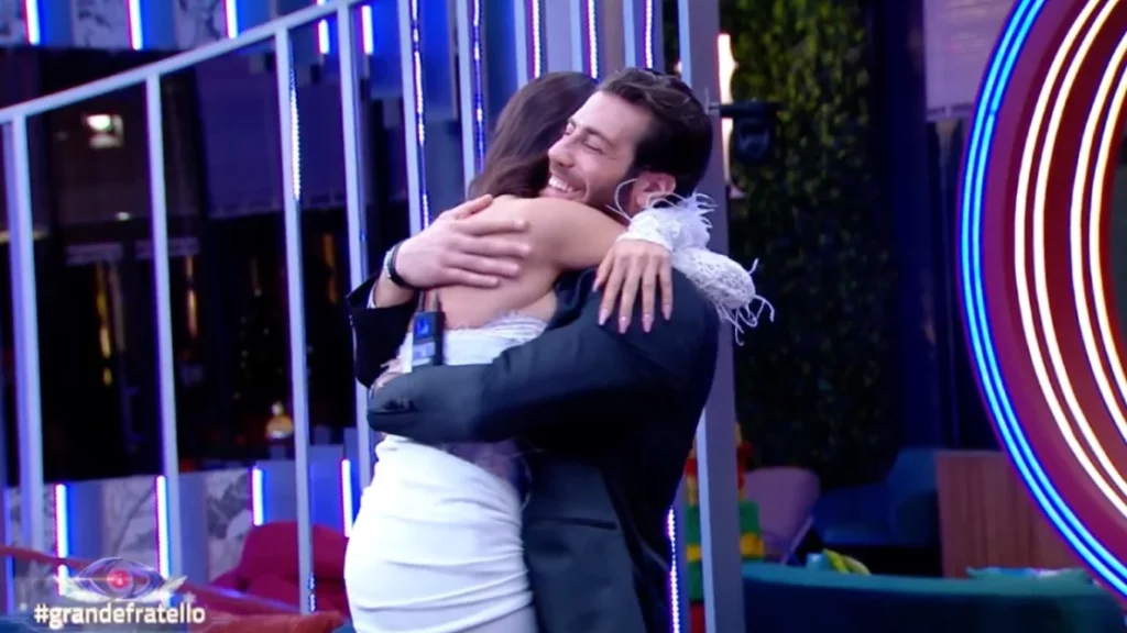 Omer Elomari e Rasha Younes si riappacificano: il dubbio di Sonia Bruganelli.