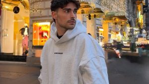 Fabrizio Corona accusa Davide Donadei: “Video di te e Signorini a letto”