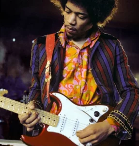 Il 16 dicembre 1966 segna una data fondamentale nella storia del rock: viene pubblicato “Hey Joe”...