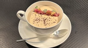 Delizie di Natale: la ricetta esclusiva del maestro pasticciere Alfonso Pepe per un dolce unico.