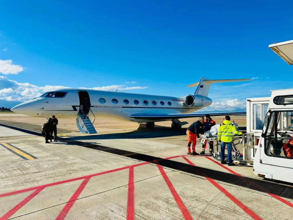 Neonata trasportata d’urgenza da Cagliari a Milano con volo sanitario dell’Aeronautica Militare.