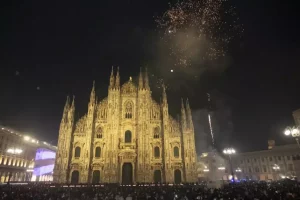 Nel 2023, il consumo turistico in Italia genera un impatto diretto di 106,8 miliardi di euro di Pil...