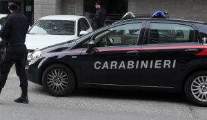 Ritrovato Durante una Diretta su TikTok: L'Arresto di un Ricercato TORINO (ITALPRESS)...