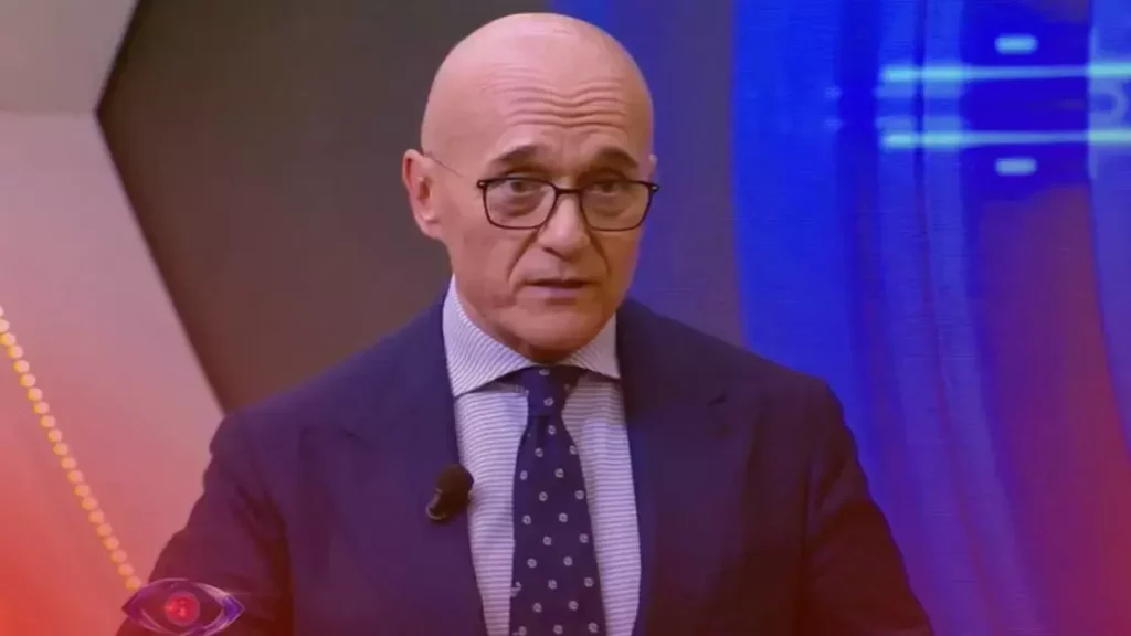 Caso Signorini, ex gieffino valuta denuncia: parla l’avvocato sul possibile sviluppo legale