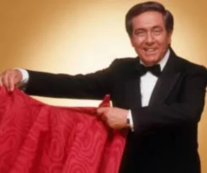 4 gennaio 1968: Corrado debutta alla radio con “La Corrida”