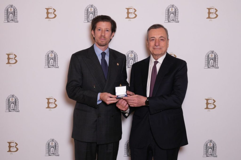 Il Premio Bancor 2025 è stato assegnato a Mario Draghi, economista ed ex Presidente del Consiglio...