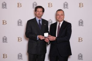 Il Premio Bancor 2025 è stato assegnato a Mario Draghi, economista ed ex Presidente del Consiglio...