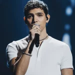 EroCaddeo, il giovane cantante rivelazione di X Factor, ha finalmente svelato dettagli importanti...