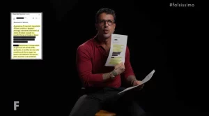 Falsissimo: la verità sul bacio raccontata solo nella parte in abbonamento