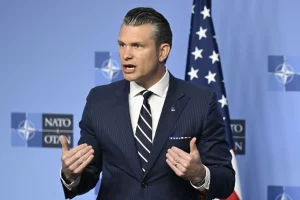 Congresso USA: i repubblicani intensificano la pressione su Trump nel caso Hegseth.