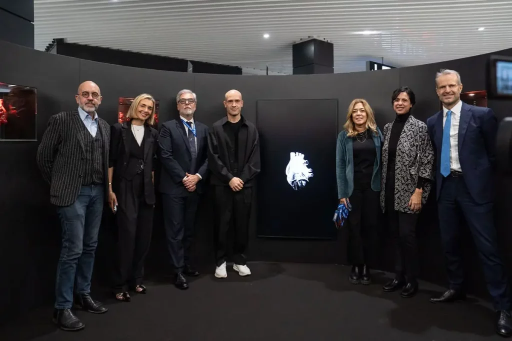 Jago e l&rsquo;arte all&rsquo;aeroporto di Fiumicino: scopri &lsquo;Apparato Circolatorio&rsquo;.