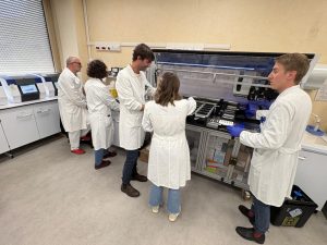 Innovazione al Gemelli: Il Nuovo Test di Biopsia Liquida per i Pazienti Oncologici ROMA (ITALPRESS)...