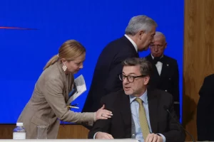 A Palazzo Chigi si è tenuto un importante vertice di governo dedicato alla manovra economica...