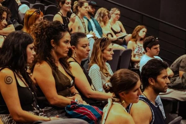 Dal cuore pulsante dell’indie italiano a Hollywood. È questa la traiettoria che ha contraddistinto ancora una volta l’impatto culturale e pr