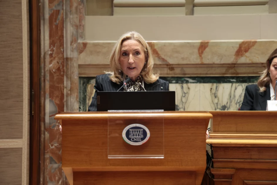 Nel 2025, il settore turistico italiano ha raggiunto un picco storico con 476 milioni di presenze...