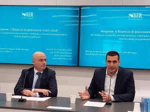 Bilancio 2024: 14,3 miliardi, 10,5 dedicati alla sanità. De Pascale la definisce “espansiva”.