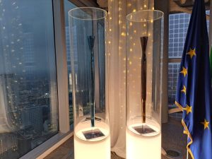 Il Grande Successo della Prima Giornata di Esposizione delle Torce Olimpiche MILANO (ITALPRESS)...