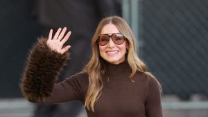 Kristen Bell mi ha convinto a scegliere la borsa DeMellier perfetta durante il Black Friday