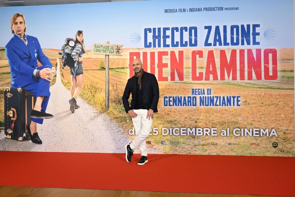 Checco Zalone torna a Natale con “Buen Camino”: il nuovo attesissimo film in sala