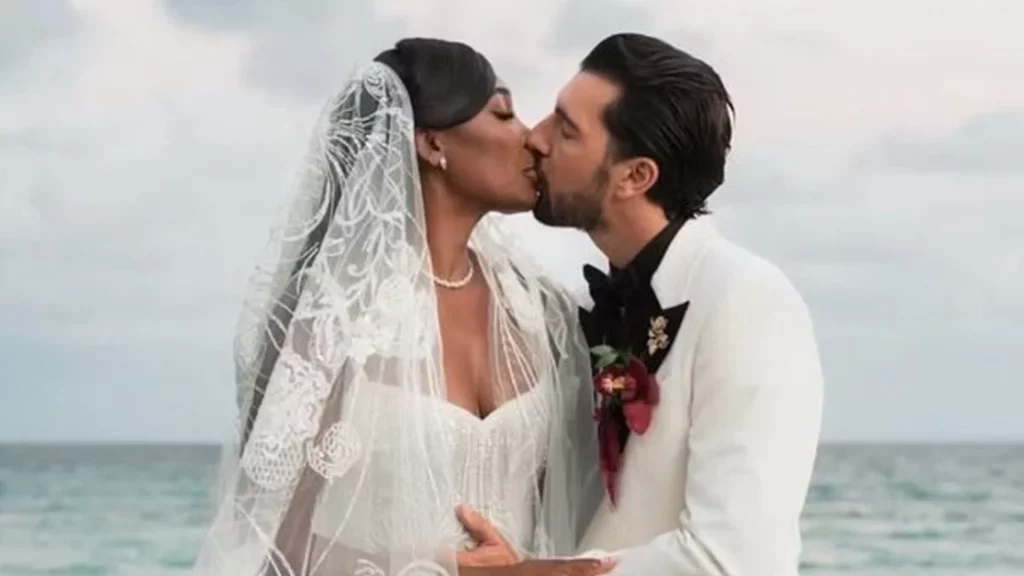 Andrea Preti: In Oceania per seguire Venus, il sogno di una famiglia nel futuro.