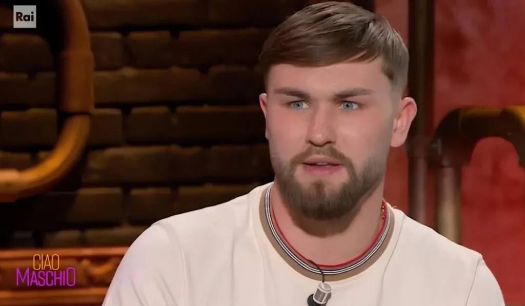 Artem Tkachuk: il suo messaggio sui social Artem svela la verità sulla sua vita con un lungo...