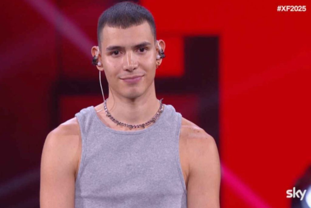 punto di eroCaddeo a X Factor 2025: ballata intensa e malinconica, emozioni pure