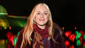 Fearne Cotton: lo stile nostalgico e sobrio che incanta, senza maglioni natalizi.