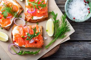 Richiamo di salmone affumicato norvegese per pericolo Listeria: controlla il prodotto!