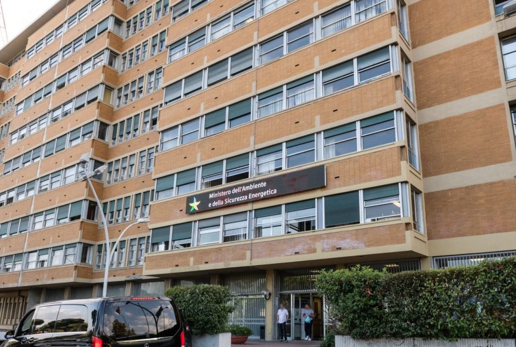 Efficienza energetica: 297 milioni per rinnovare gli edifici pubblici in Italia.