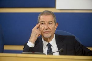 Mobilitazione per Crans-Montana: dichiarazione di Musumeci per emergenze Protezione Civile.