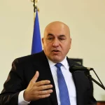 Tributo al coraggio e alla determinazione del popolo iraniano nella lotta per la libertà