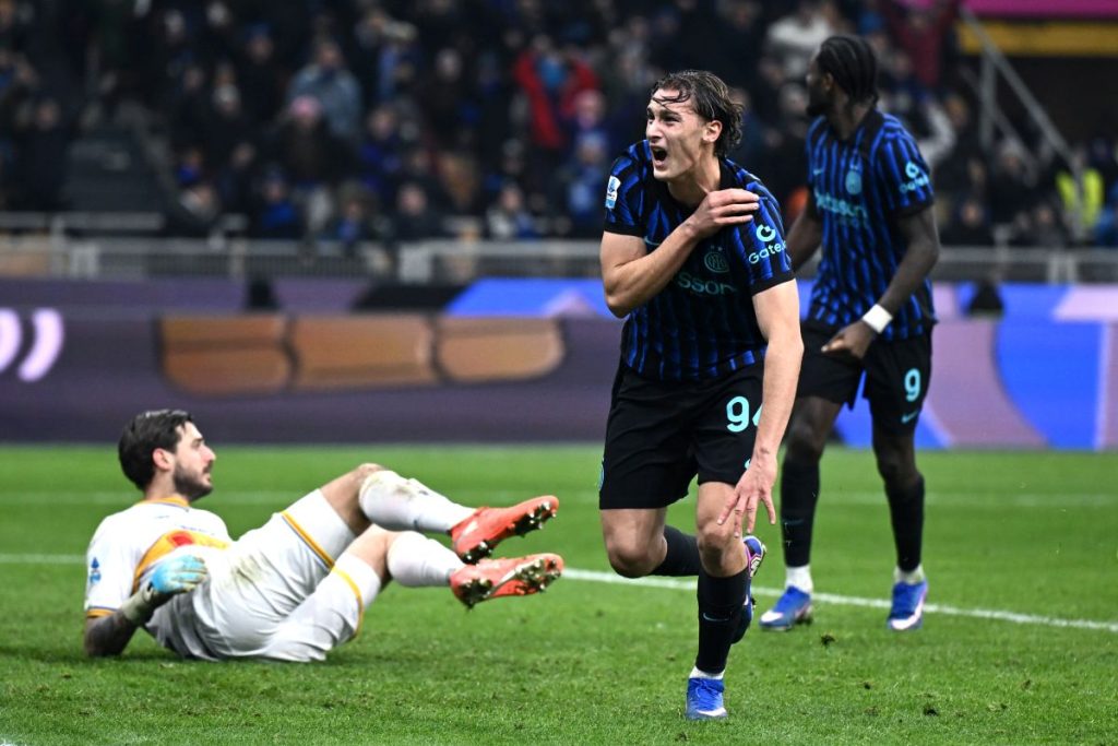 Lecce batte l’Inter 1-0, campione d’inverno con un vantaggio di sei punti.