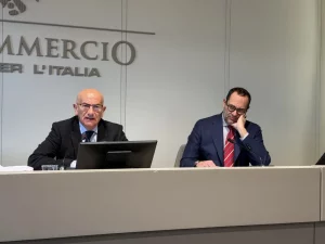 Confcommercio prevede crescita Pil Italia +0,9% nel 2026, impulso all’economia nazionale