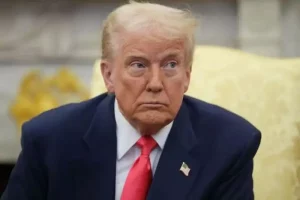 Minneapolis: Trump accusa sindaco e governatore di incitare all’insurrezione tra le tensioni.