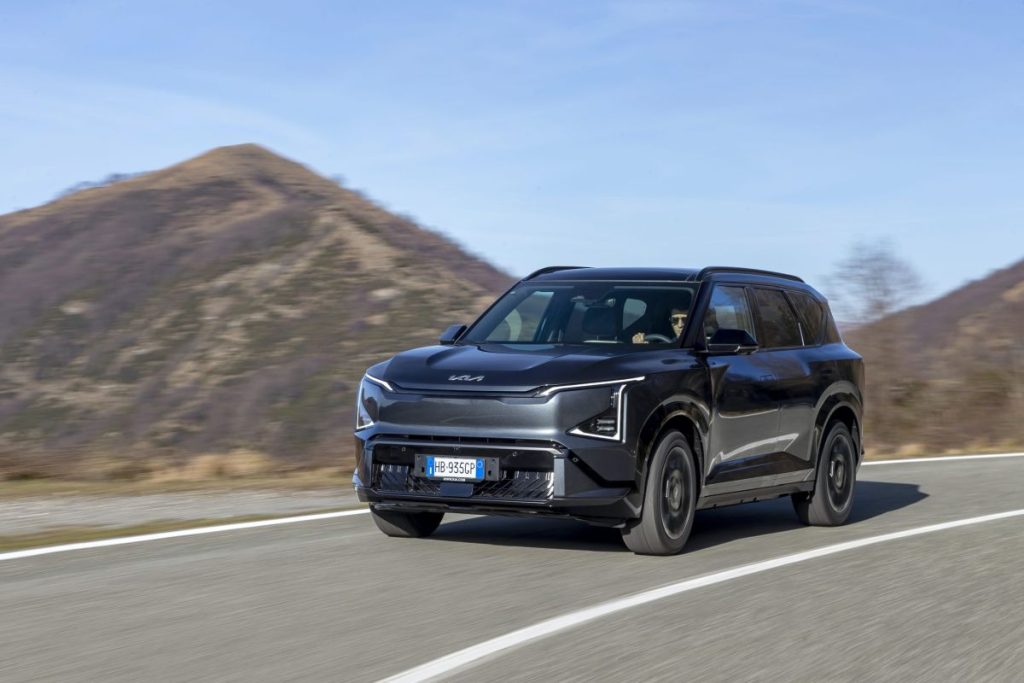 Kia EV5 arriva in Italia: la rivoluzione elettrica che cambia le regole del gioco.