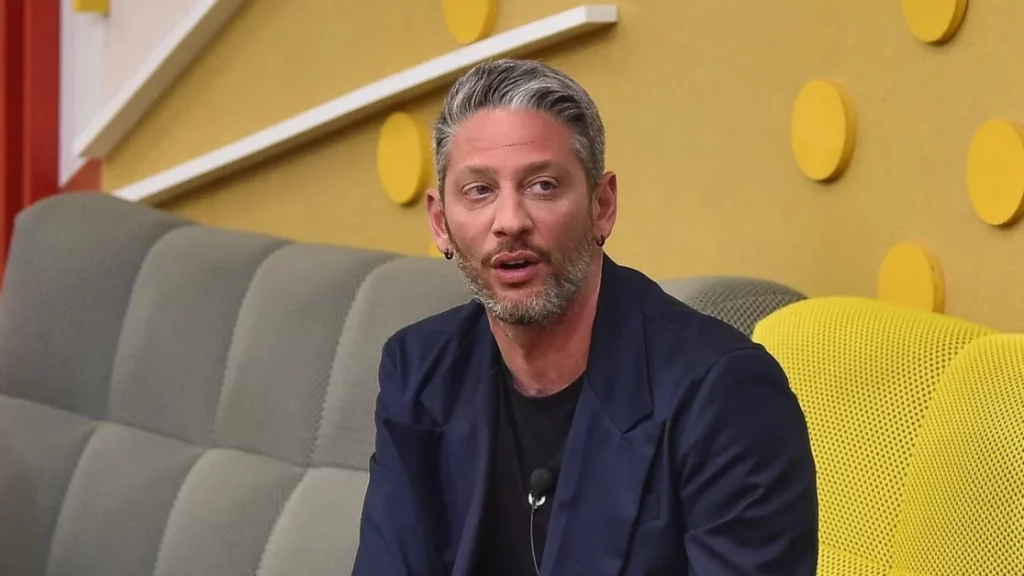 Edoardo Tavassi attacca il Grande Fratello: “Scomparsa la spontaneità”.