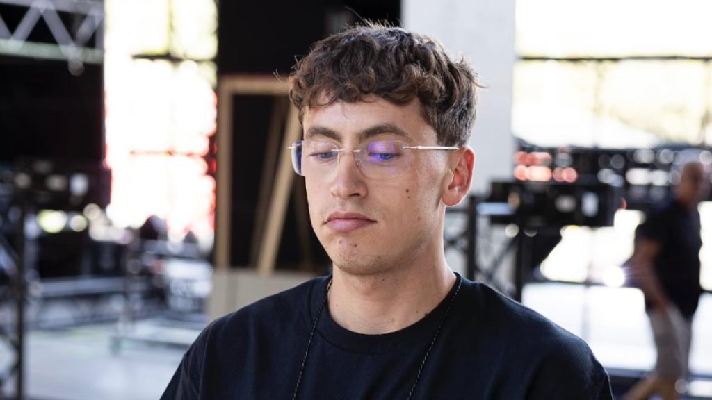 Tredici Pietro: età, famiglia e vita privata del talentuoso artista del Festival.