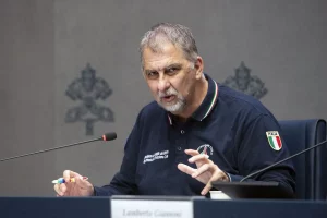 Crans-Montana: tragedia italiana, un ferito rimane in Svizzera. Il supporto internazionale è cruciale.