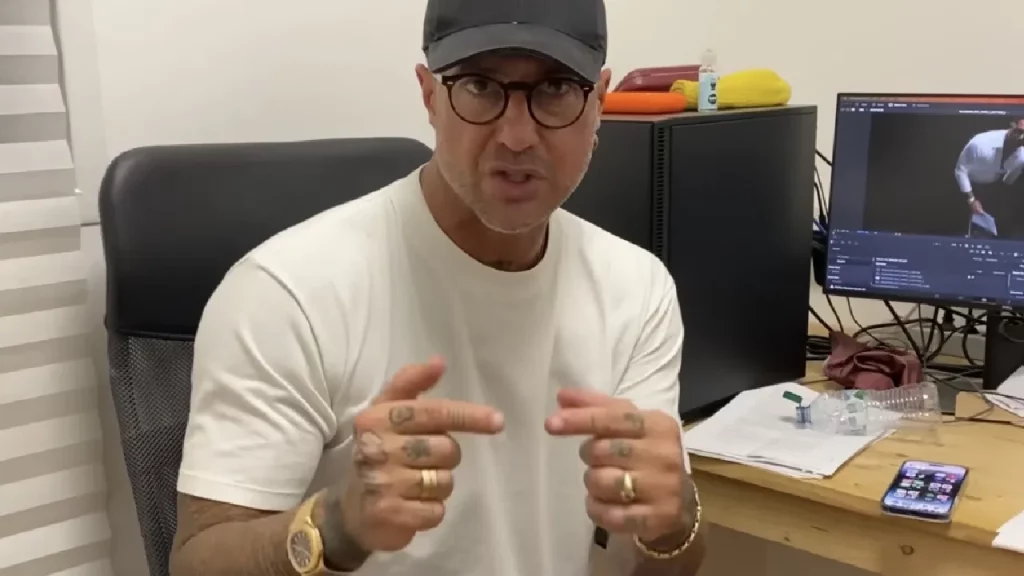 Corona irride, ma tutti ricordano il caso di Tiziana Cantone