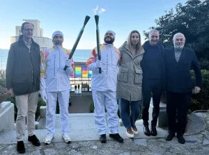 Gaslini di Genova: primo ospedale in Italia ad ospitare la fiamma olimpica Milano-Cortina 2026.