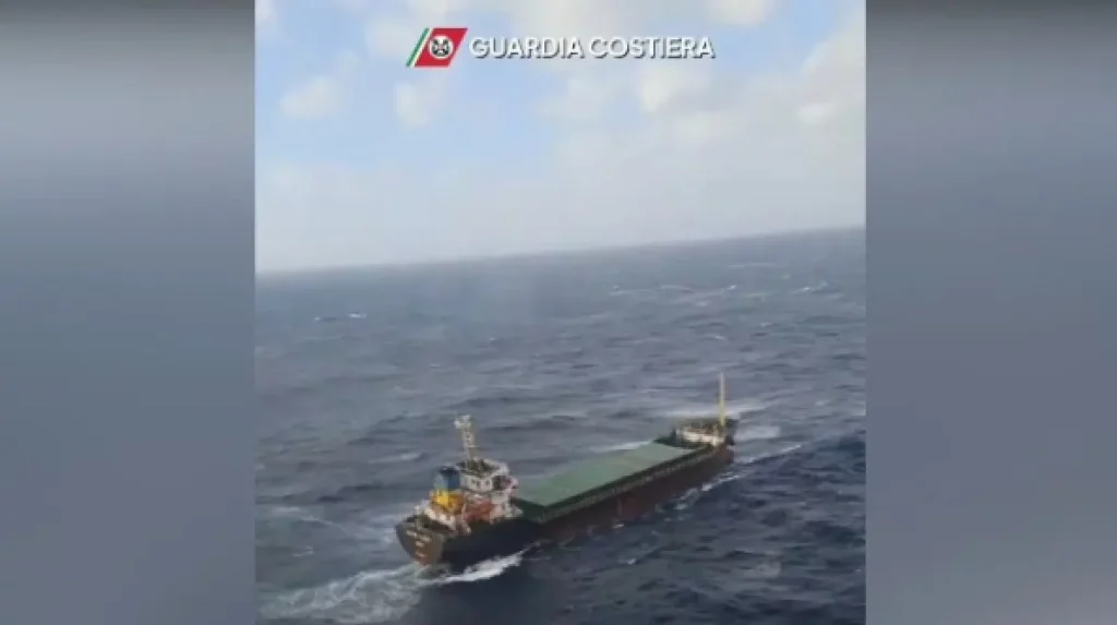 Guardia Costiera Toscana: soccorso della nave “Master Nasser” in emergenza marittima.