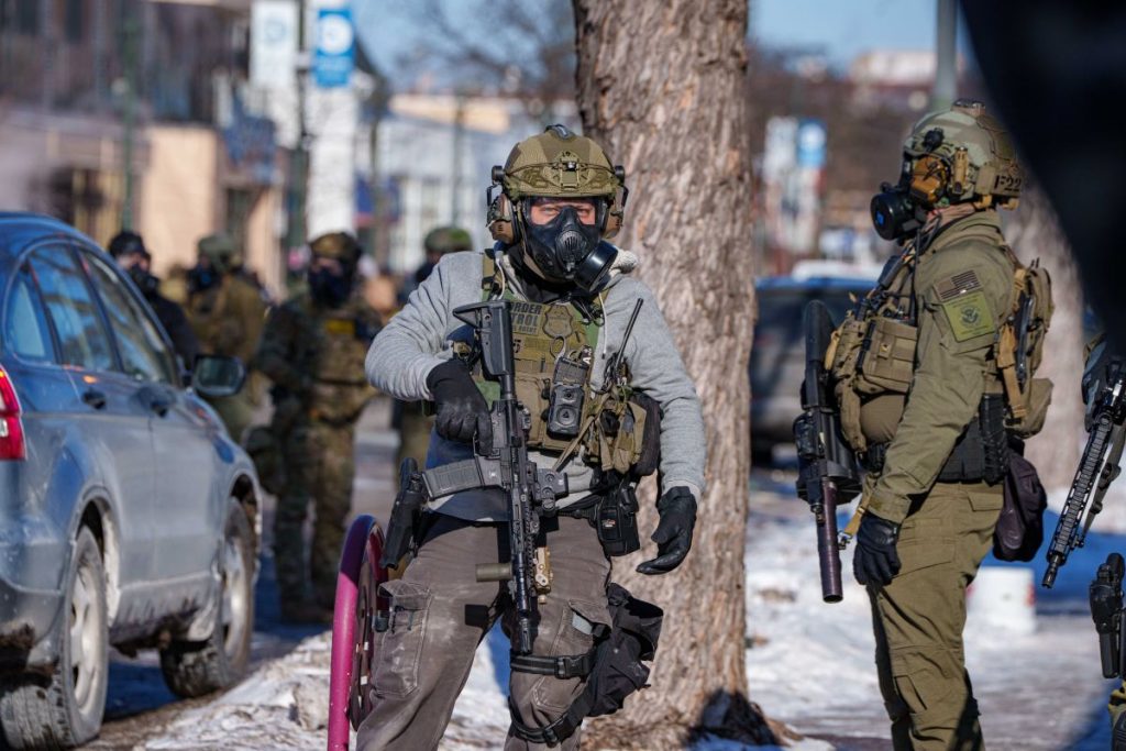 Milano-Cortina: Fontana chiarisce equivoco sugli agenti ICE, non coinvolge la Regione.