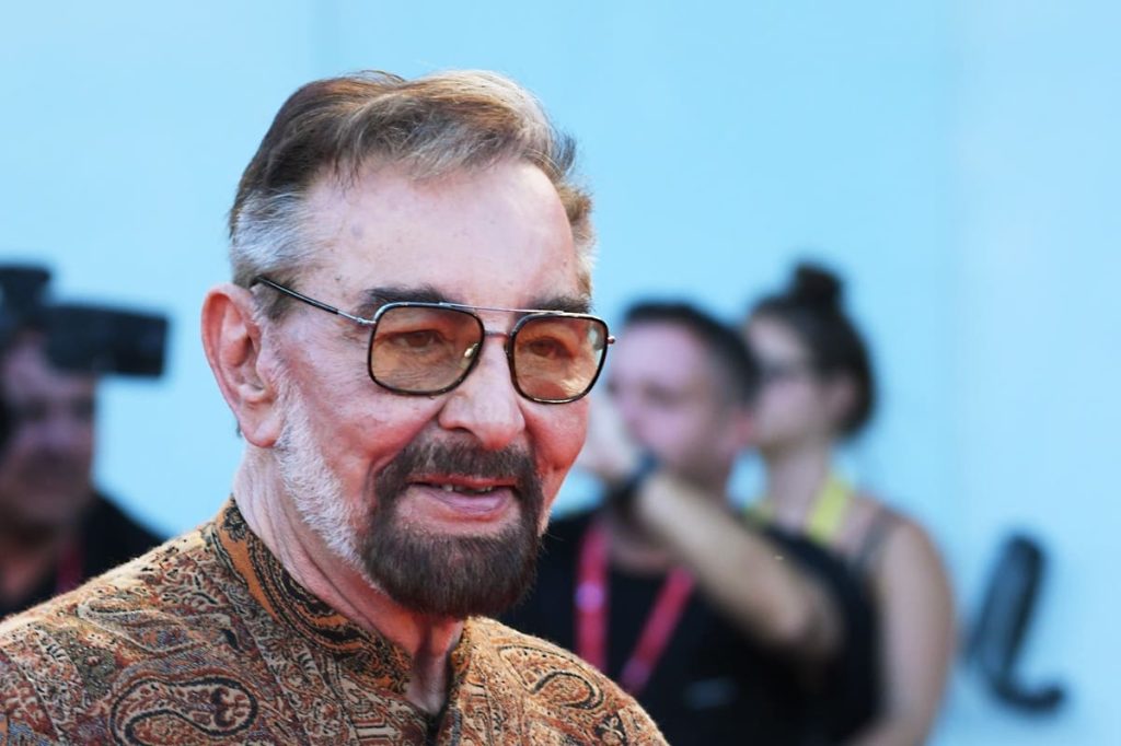 Kabir Bedi, icona di Sandokan e della tv italiana, compie 80 anni oggi