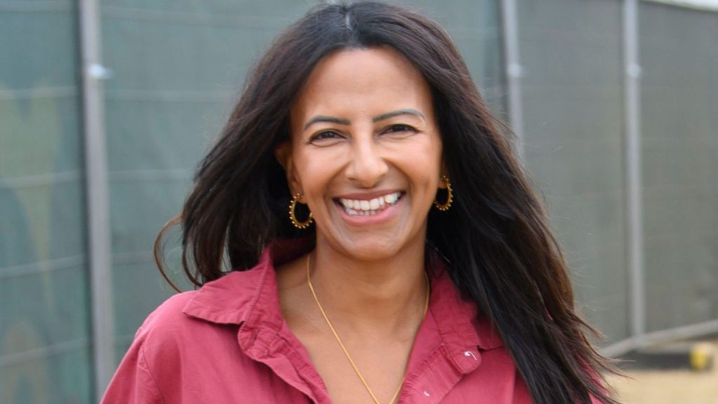 Eleganza senza sforzo: il culotte jumpsuit di Ranvir Singh per uno stile impeccabile in pochi minuti.