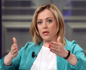 Finanziamenti record per le scuole paritarie: Fism soddisfatta, M5s e Pd in protesta.